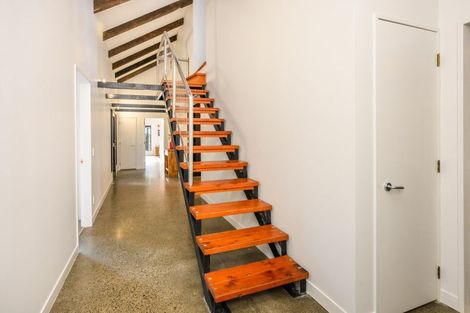 Photo of property in 151 Summerhill Drive, Fitzherbert, Palmerston North, 4410