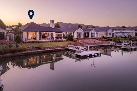 Photo of property in 15 Leeward Drive, Whitianga, 3510