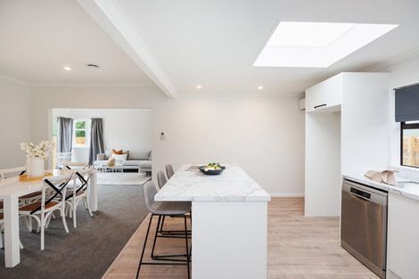 Photo of property in 6 Belvedere Crescent, Takaro, Palmerston North, 4412