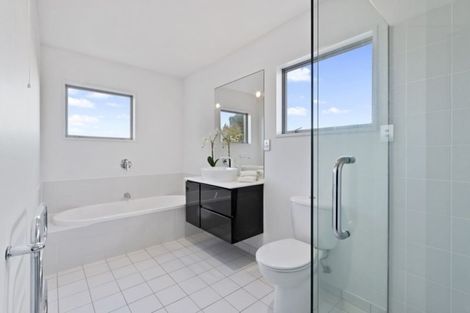 Photo of property in 74 Aston Drive, Waimairi Beach, Christchurch, 8083