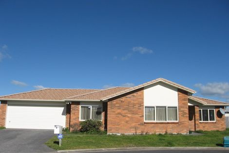 Photo of property in 6 Ettrick Lane, Papakura, 2110