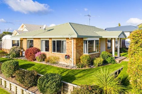 Photo of property in 10 Lochinver Drive, Nawton, Hamilton, 3200