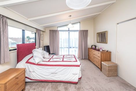 Photo of property in 30 Karamu Street, Tawhero, Whanganui, 4501