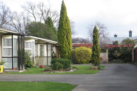 Photo of property in 82 Russell Street, Palmerston North, 4414