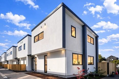 Photo of property in 2/146 Blenheim Road, Riccarton, Christchurch, 8041