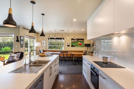 Photo of property in 14 Cherry Place, Feilding, 4702