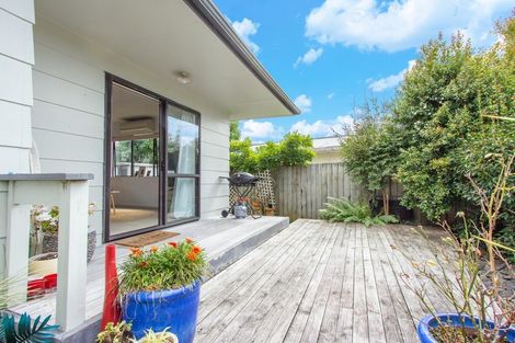Photo of property in 2 Corinth Place, Sunnybrook, Rotorua, 3015