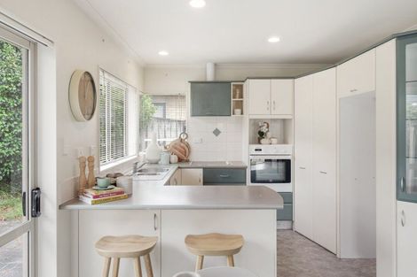 Photo of property in 10 Aspen Place, Papamoa Beach, Papamoa, 3118
