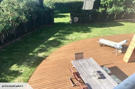 Photo of property in 9 Dallinger Street, St Andrews, Hamilton, 3200