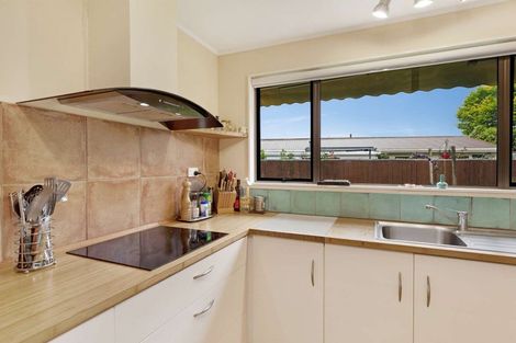 Photo of property in 9 Photinia Place, Aramoho, Whanganui, 4500