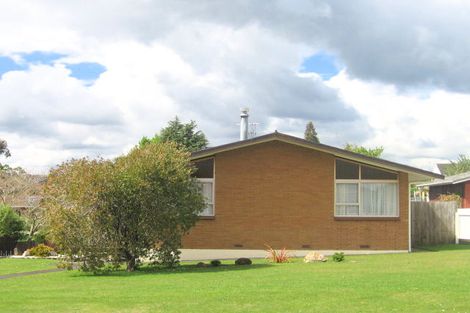 Photo of property in 5 Carter Drive, Pomare, Rotorua, 3015