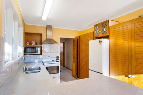 Photo of property in 69 Thomas Street, Stokes Valley, Lower Hutt, 5019