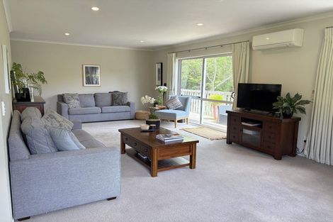 Photo of property in 24a Taylor Terrace, Tawa, Wellington, 5028