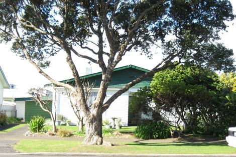 Photo of property in 13 Richmond Street, Fitzroy, New Plymouth, 4312