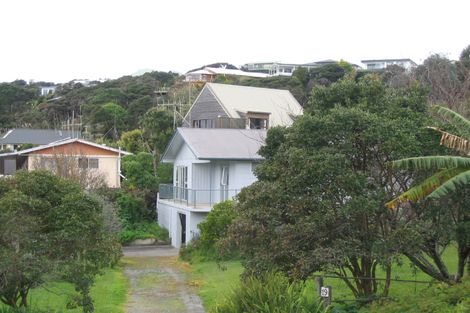 Photo of property in 19 Kupe Road, Coopers Beach, 0420