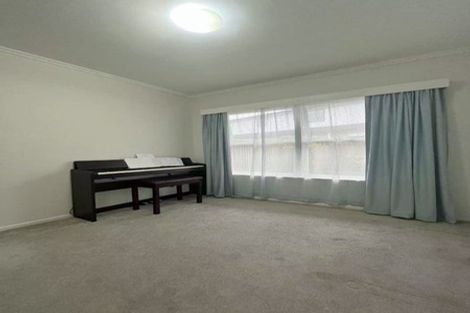 Photo of property in 4/13a Evelyn Place, Hillcrest, Auckland, 0627