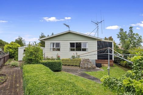 Photo of property in 72 Kahikatea Drive, Melville, Hamilton, 3206