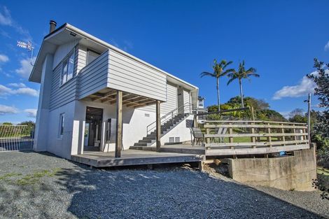 Photo of property in 17 Paratai Crescent, Woodhill, Whangarei, 0110