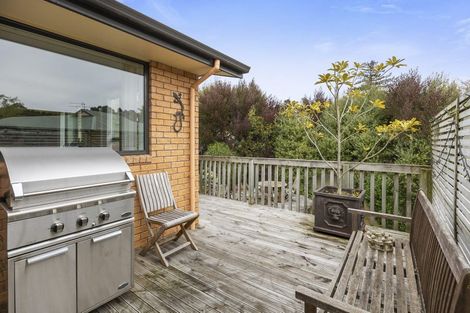 Photo of property in 6 Coach Road, Fairfield, Dunedin, 9018