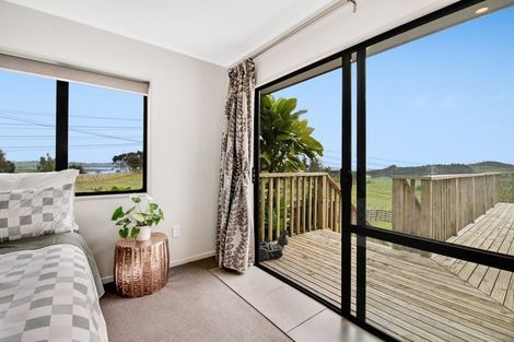 Photo of property in 5 Onewhero Road, Kaukapakapa, Warkworth, 0984
