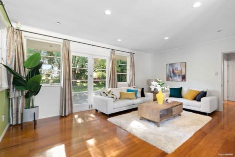Photo of property in 43 Tirimoana Road, Te Atatu South, Auckland, 0602