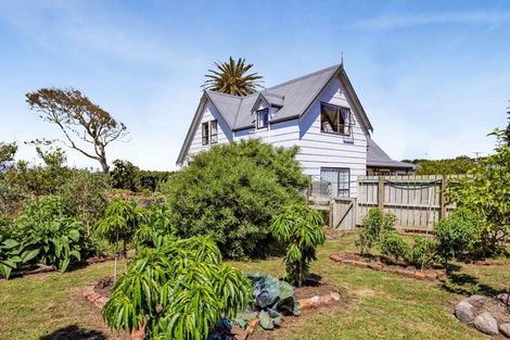 Photo of property in 38 Mcalpine Road, Hawera, 4672