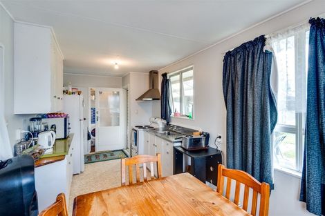 Photo of property in 6 Walton Way, Flaxmere, Hastings, 4120