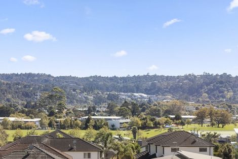 Photo of property in 92b Schnapper Rock Road, Schnapper Rock, Auckland, 0632