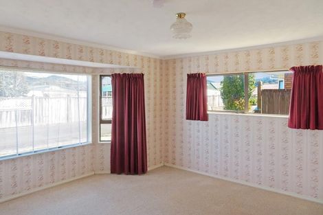 Photo of property in 2/715a Fergusson Drive, Elderslea, Upper Hutt, 5018