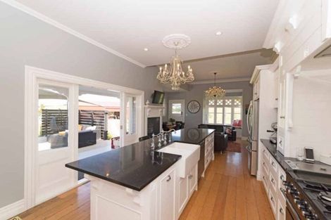 Photo of property in 10b Higham Road, South Head, 0874