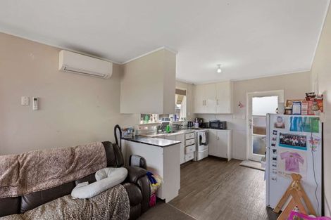 Photo of property in 17 Lewis Street, Te Kamo, Whangarei, 0112