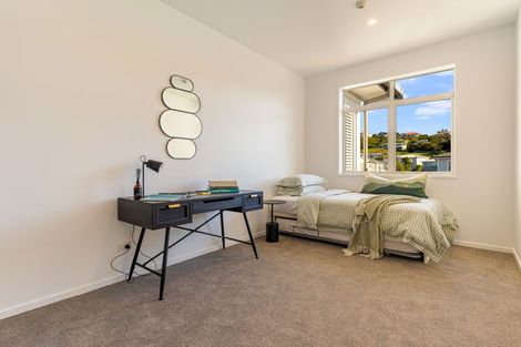 Photo of property in Eaves Bush Parade, Orewa, 0931