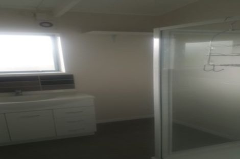 Photo of property in 2/35 Station Road, Te Kamo, Whangarei, 0112