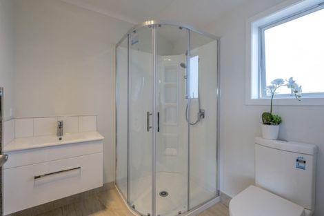Photo of property in 88 Pohutukawa Drive, Levin, 5571