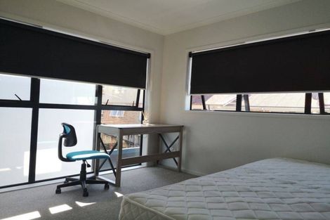 Photo of property in 2u1 Scotland Place, Hillcrest, Hamilton, 3216