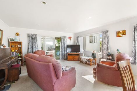 Photo of property in 43c Rawhiti Road, Manly, Whangaparaoa, 0930