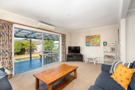 Photo of property in 42 Croziers Road, St Albans, Christchurch, 8052