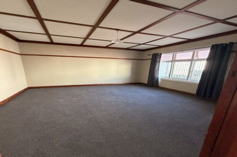 Photo of property in 28a Kenilworth Street, Waipawa, 4210