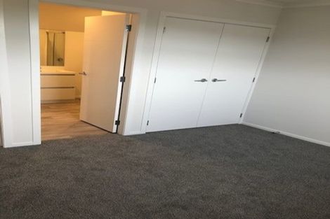 Photo of property in 27u2 Seddon Road, Frankton, Hamilton, 3204