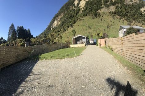 Photo of property in 32 Horncastle Crescent, Little Wanganui, Karamea, 7893