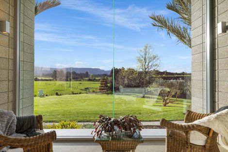 Photo of property in 261c Walker Road East, Aongatete, 3178
