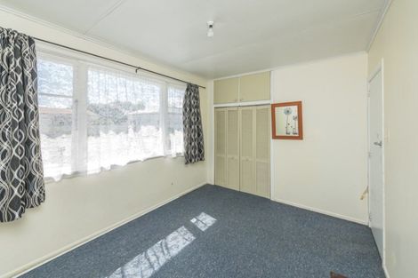 Photo of property in 12 Mosston Road, Castlecliff, Whanganui, 4501