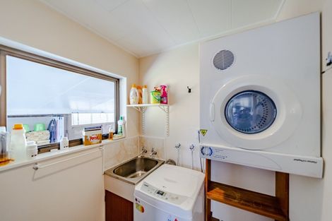 Photo of property in 32 O'dowd Road, Taradale, Napier, 4112