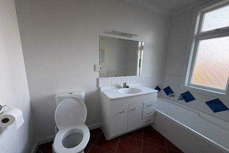 Photo of property in 36-38 Weraroa Road, Levin, 5510