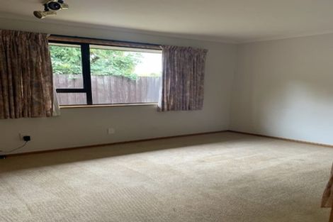 Photo of property in 22 Apsley Drive, Russley, Christchurch, 8042