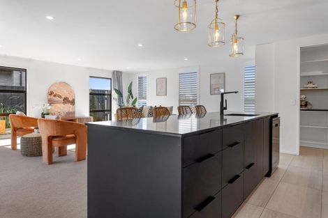 Photo of property in 17 Goldie Drive, Rangiora, 7400