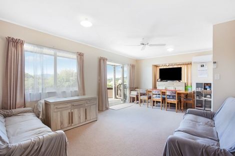 Photo of property in 2 Cable Bay Block Road, Cable Bay, 0420