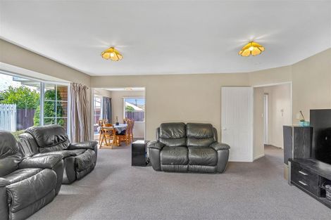 Photo of property in 141 Withells Road, Avonhead, Christchurch, 8042