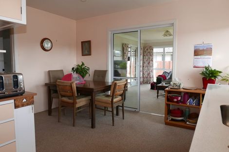 Photo of property in 20 Apollo Place, Papanui, Christchurch, 8052