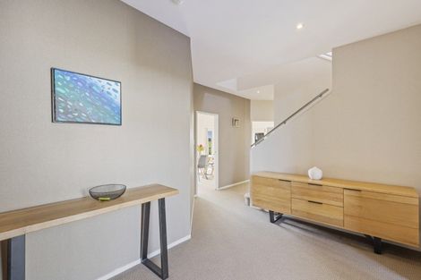 Photo of property in 10 Sampson Avenue, Waiwhakaiho, New Plymouth, 4312